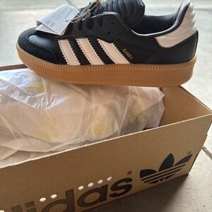 Adidas Originals Samba XLG Unisex Size 5.5 Mens Black White Casual Shoes IE1379